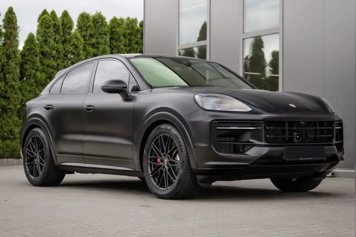 Lakierowanie Porsche Cayenne - ceny i wybór warsztatu